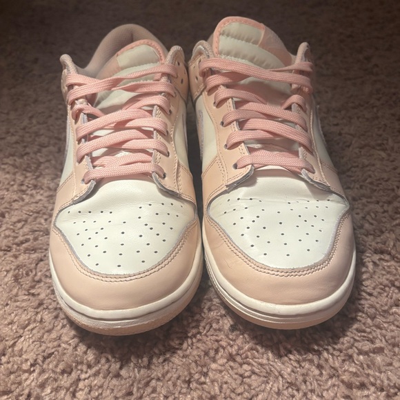 Nike Orange Pearl Dunks - Picture 2 of 5